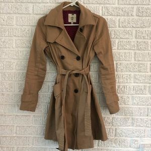 Trench coat